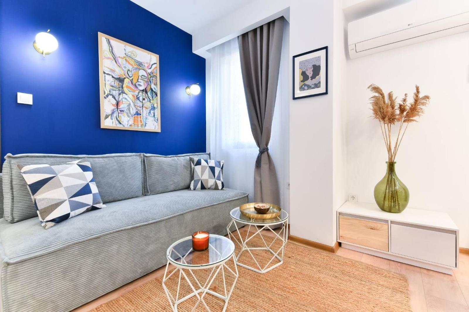 Daire Lyana's One Bedroom *